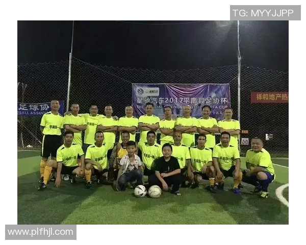 足球场各球员位置与职责解析图解全面解析不同区域球星角色分工